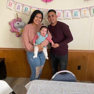 Meet your Posher, Angela